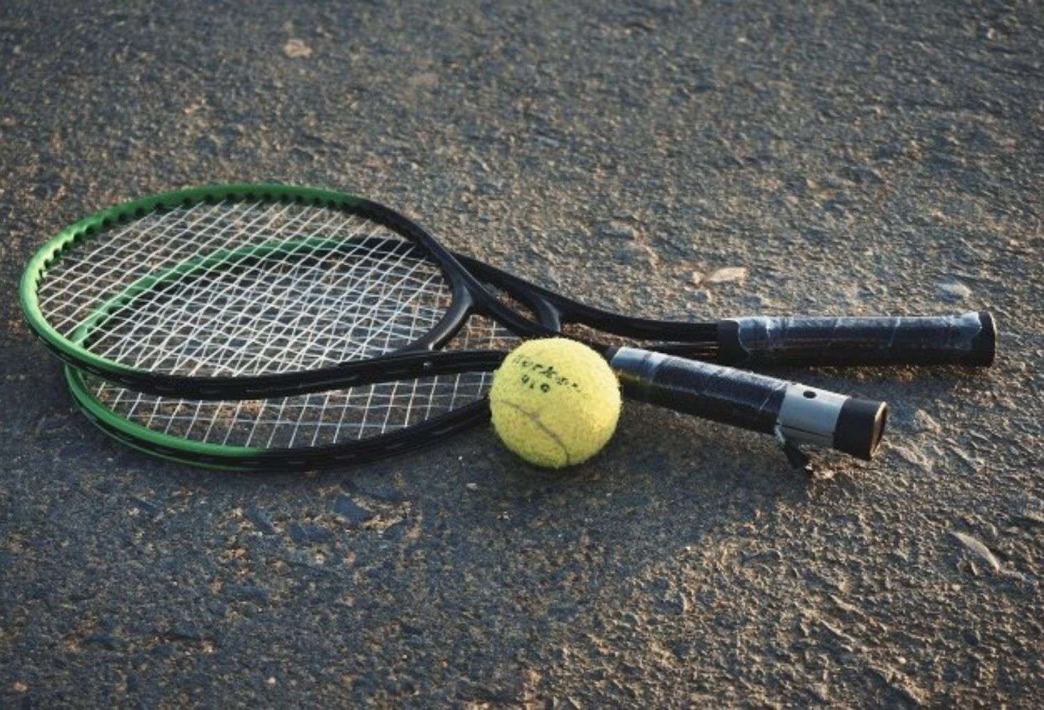 Tenis