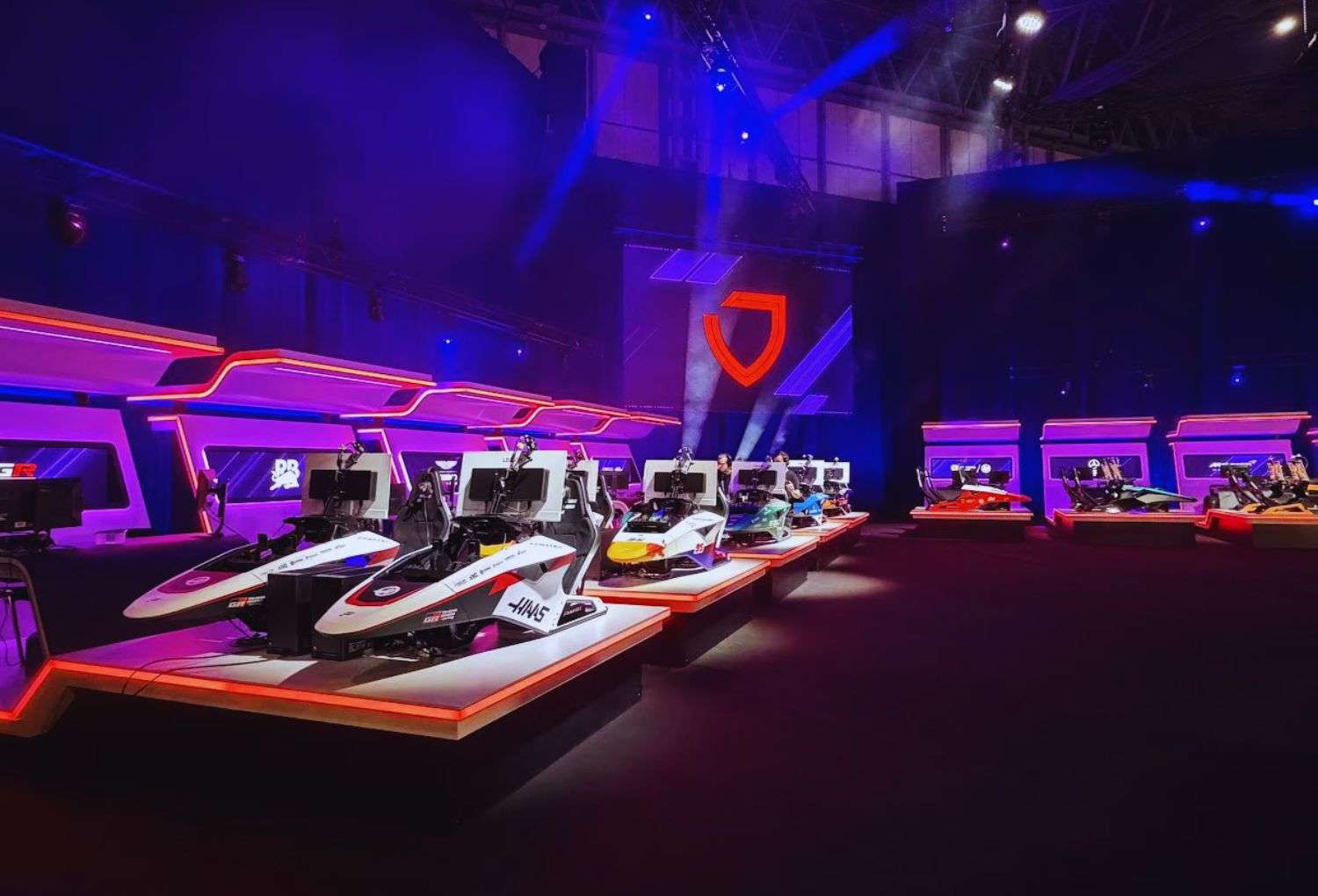 Lenovo F1